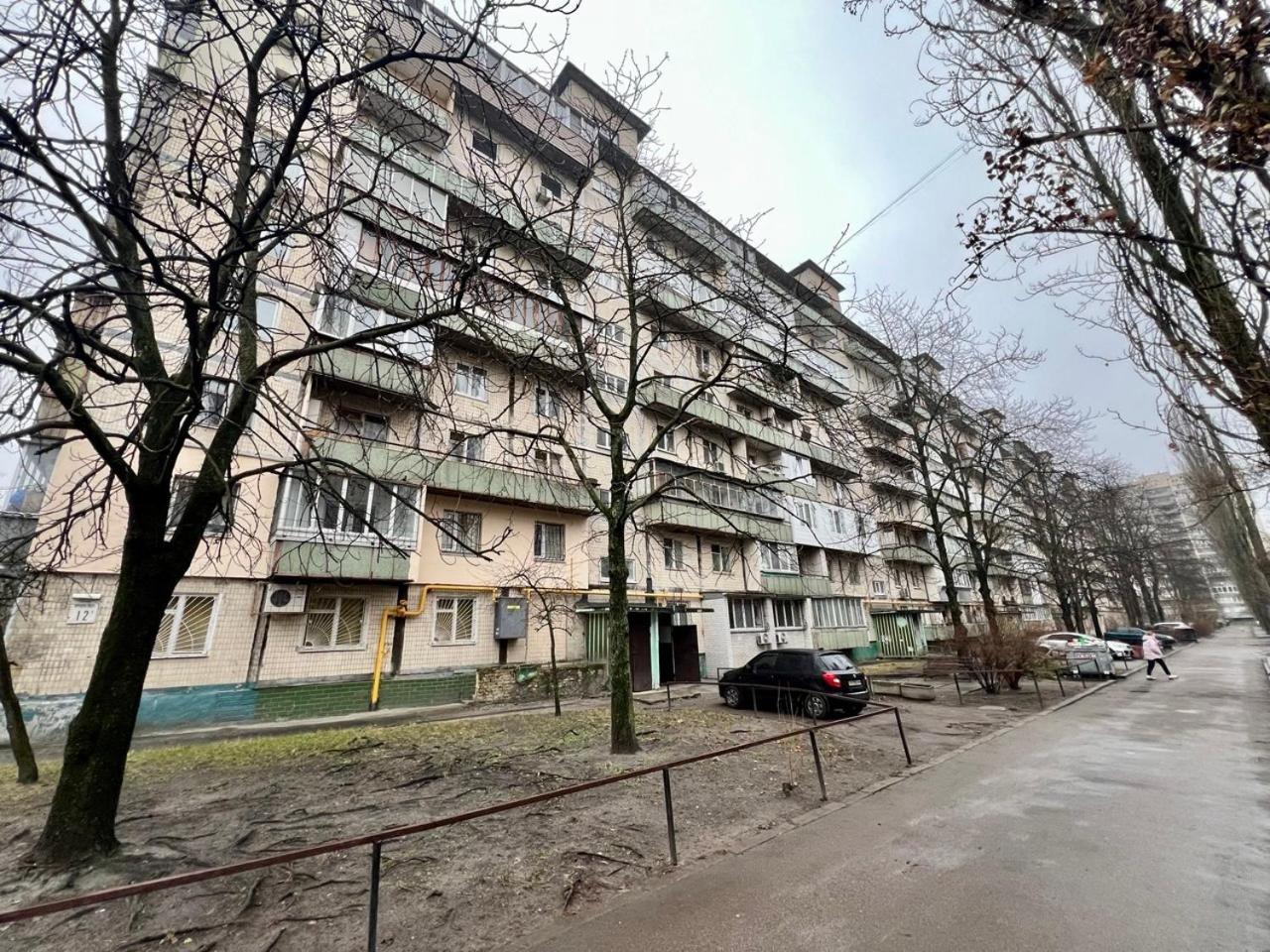 Квартира Эконом-Класса Возле Метро Левобережная Kiev Exteriör bild